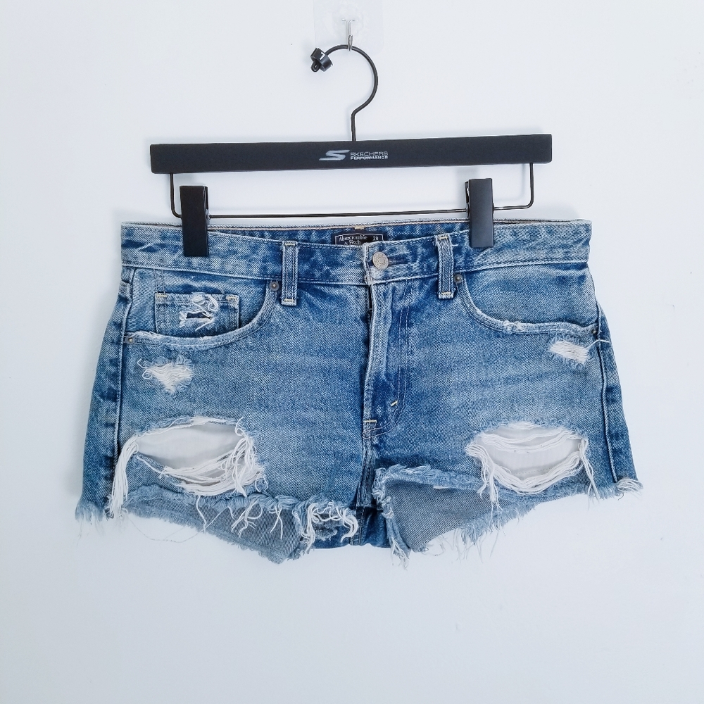 Abercrombie and Fitch Distressed Shorts Size 6